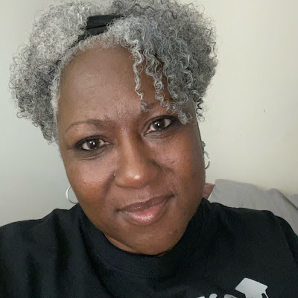 Meet your Posher, Virginia